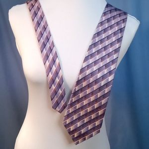Men's Tie,58inches by 4inches wide.
